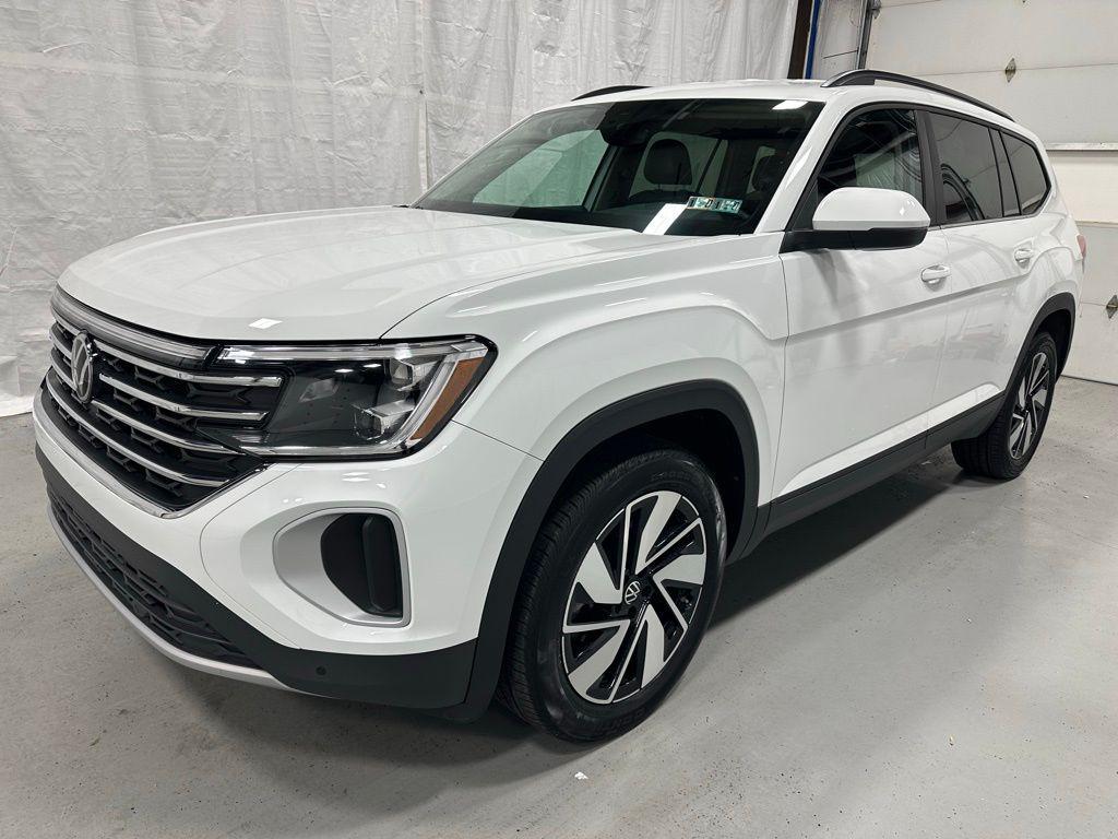 used 2025 Volkswagen Atlas car, priced at $32,495
