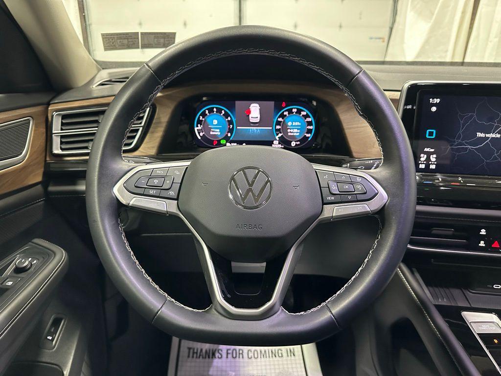 used 2025 Volkswagen Atlas car, priced at $32,495