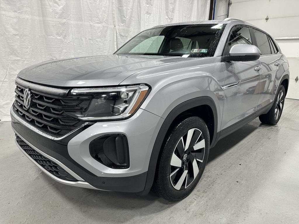 used 2025 Volkswagen Atlas Cross Sport car, priced at $30,995