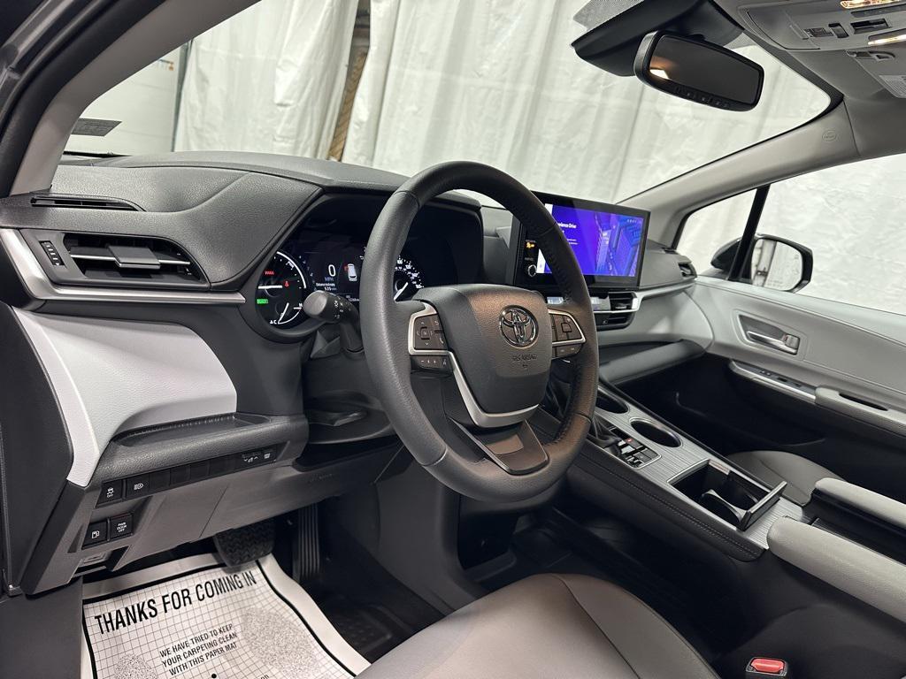 used 2025 Toyota Sienna car, priced at $43,995