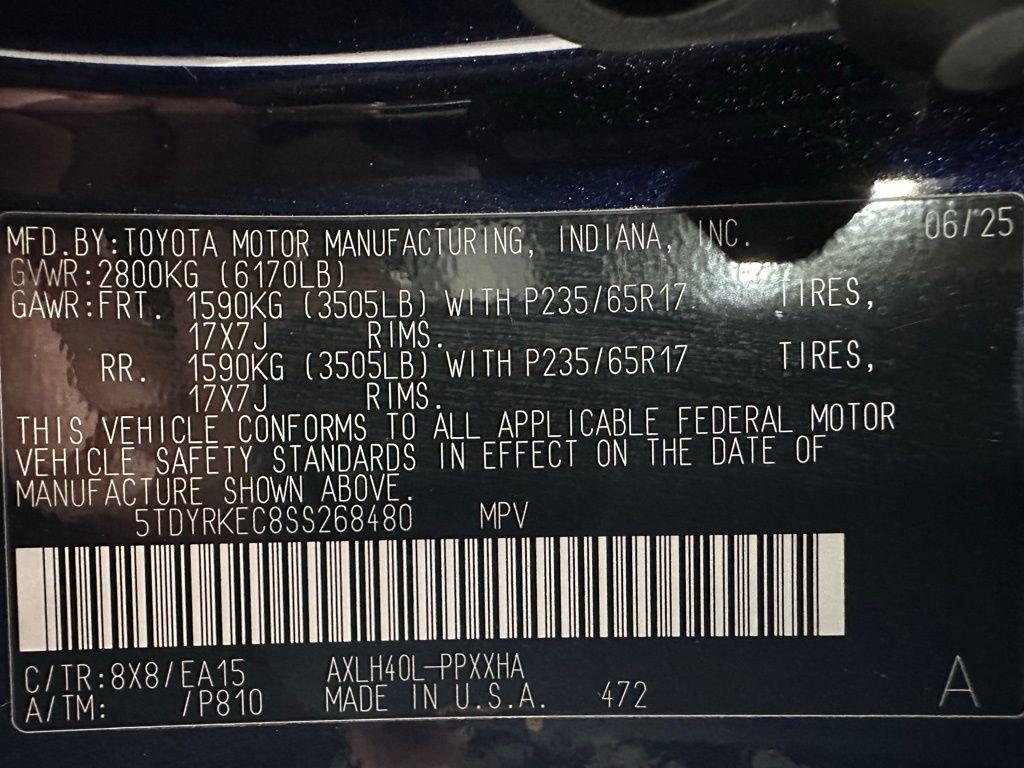 used 2025 Toyota Sienna car