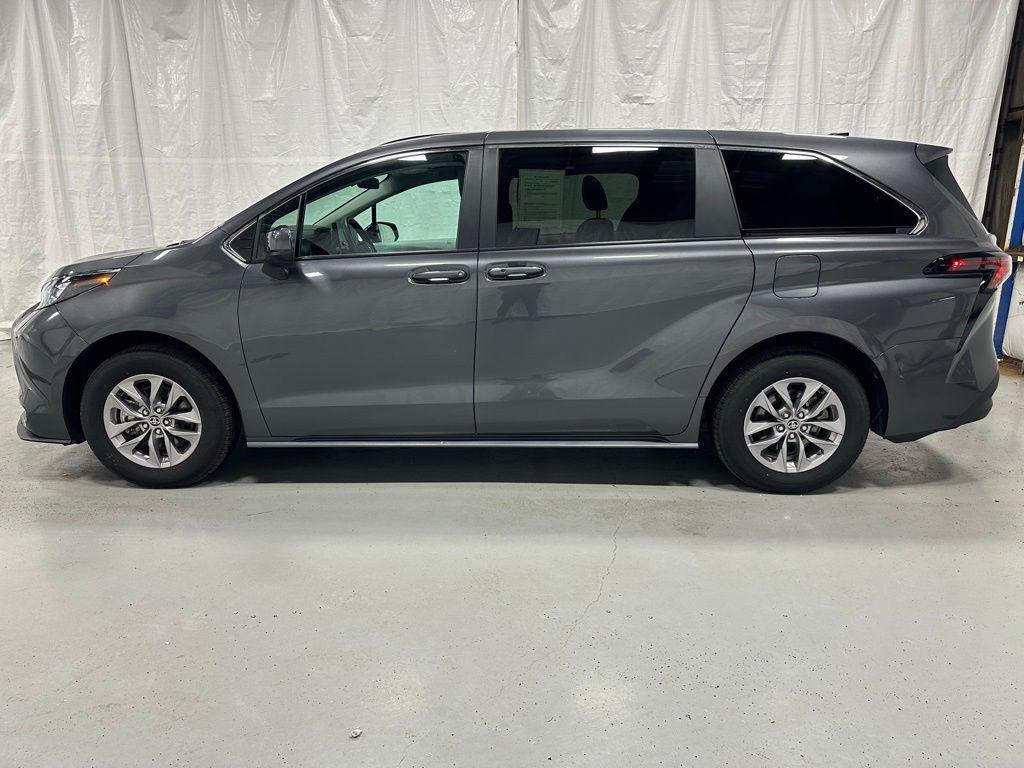 used 2025 Toyota Sienna car, priced at $40,995