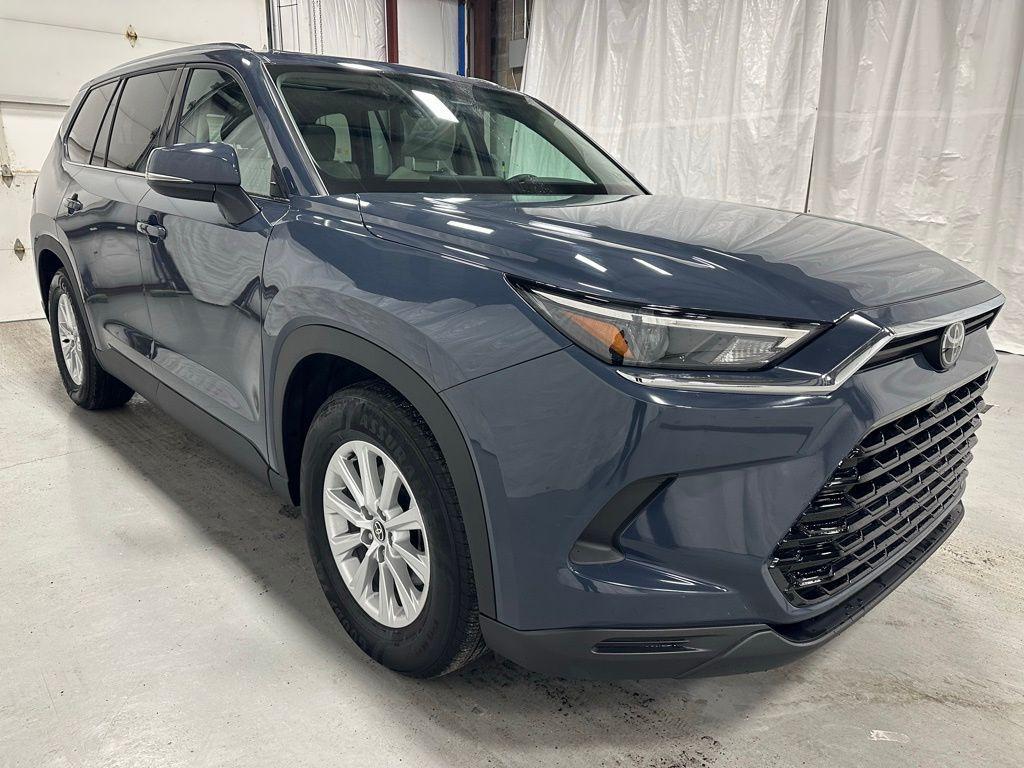 used 2025 Toyota Grand Highlander car, priced at $42,495
