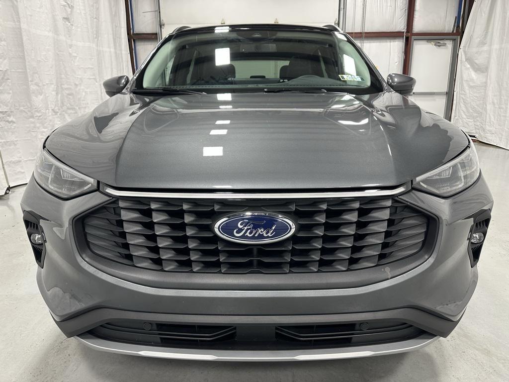 used 2025 Ford Escape car, priced at $28,495
