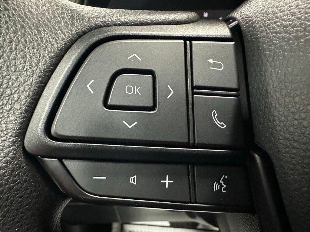 used 2025 Toyota Sienna car