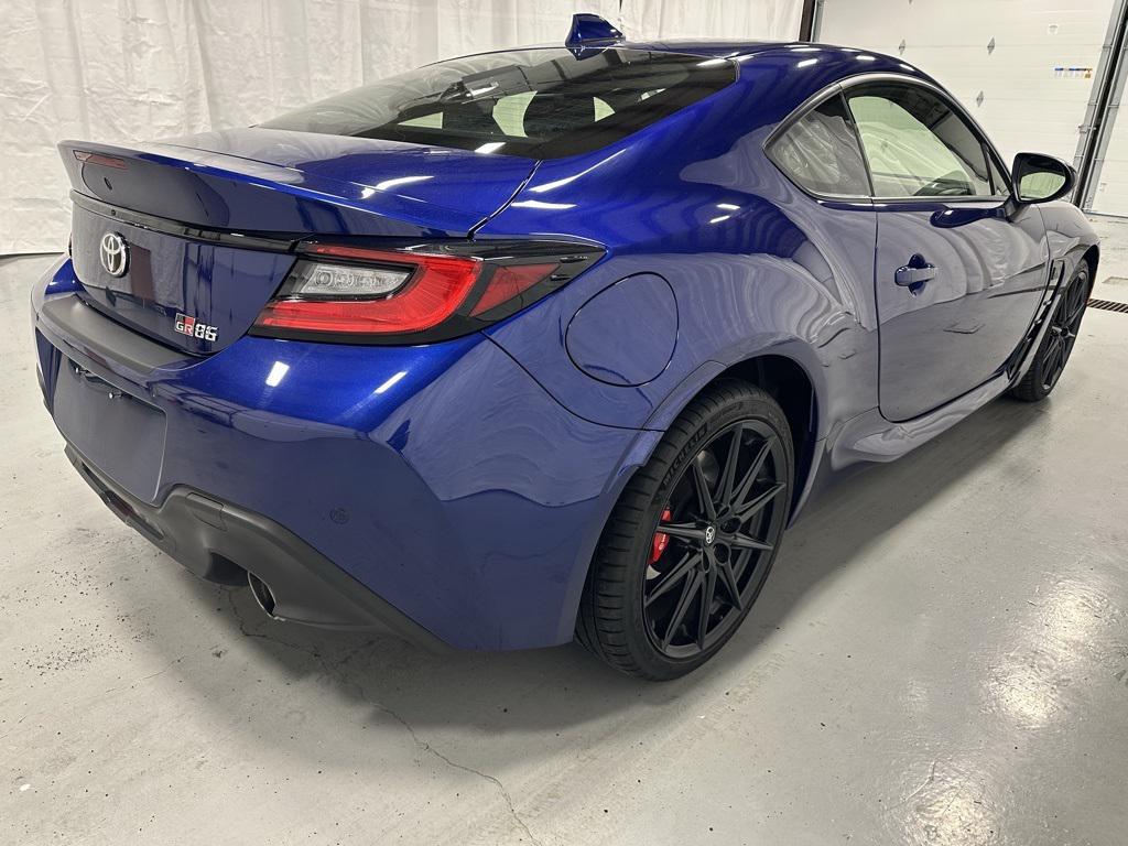 used 2025 Toyota GR86 car, priced at $30,995