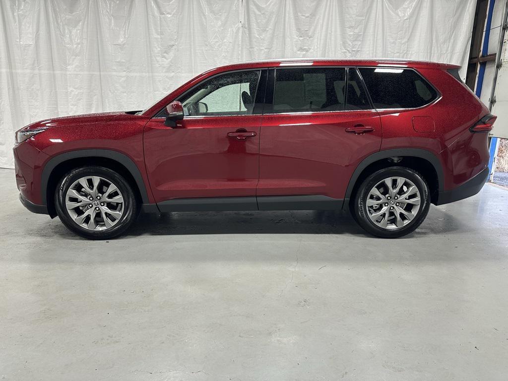 used 2025 Toyota Grand Highlander car