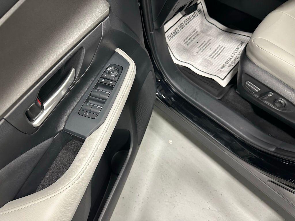 used 2025 Toyota Grand Highlander car