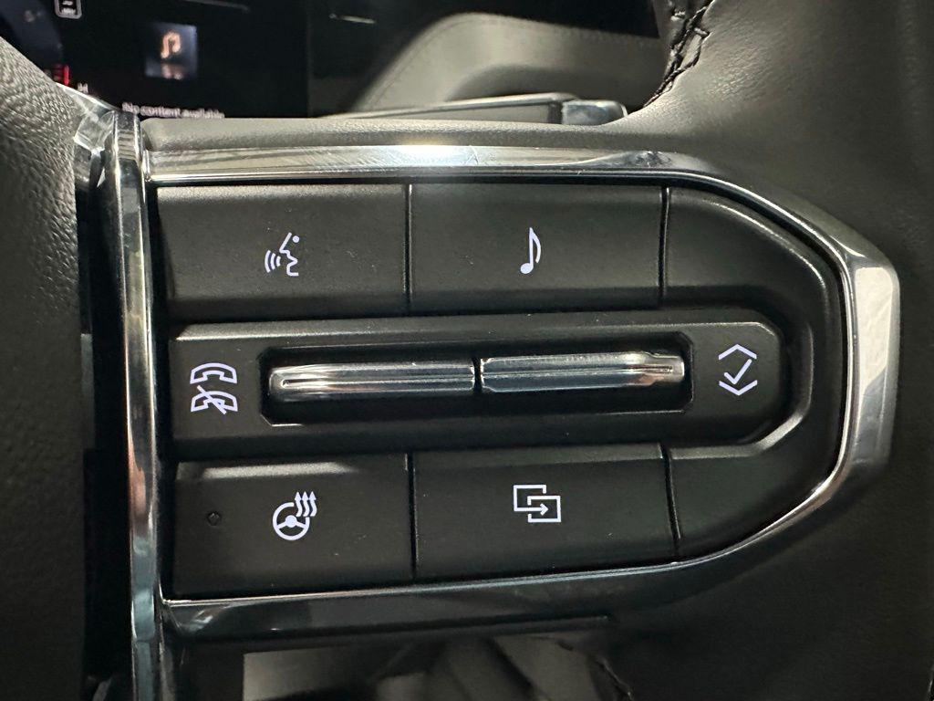 used 2025 GMC Yukon XL car, priced at $68,995