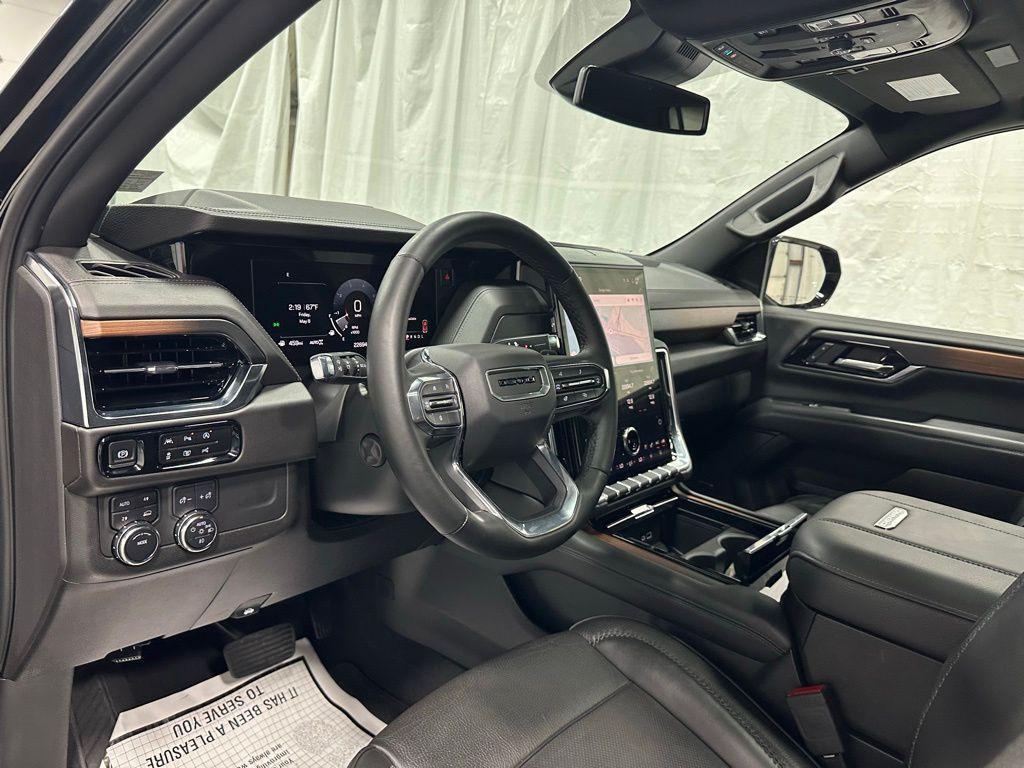 used 2025 GMC Yukon XL car, priced at $68,995