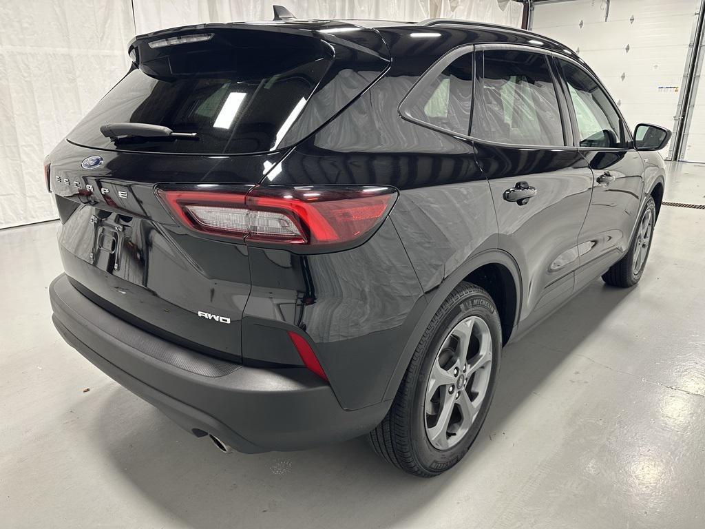 used 2025 Ford Escape car, priced at $22,995