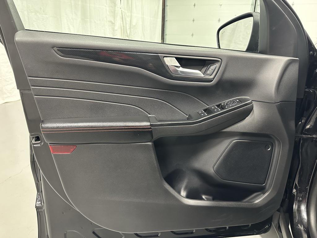 used 2025 Ford Escape car, priced at $22,995