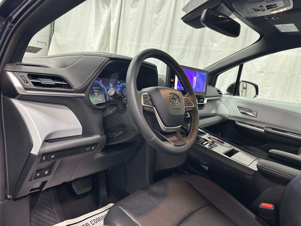 used 2025 Toyota Sienna car, priced at $46,995