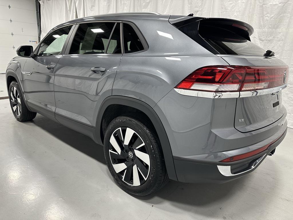 used 2025 Volkswagen Atlas Cross Sport car, priced at $32,295