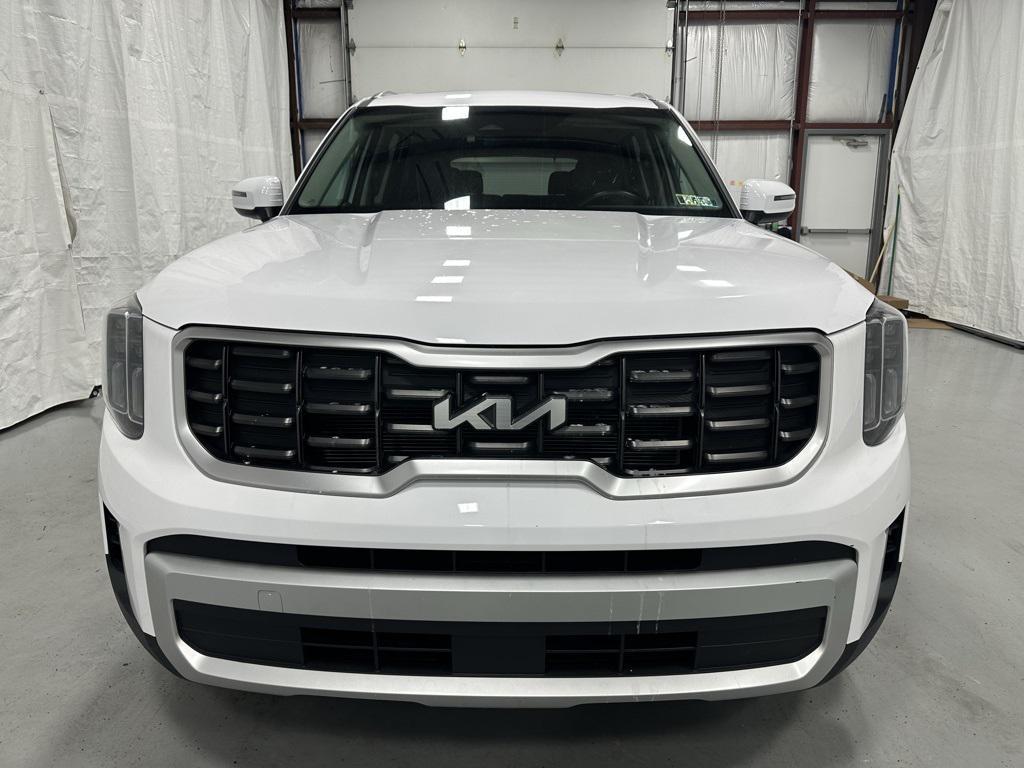 used 2025 Kia Telluride car, priced at $32,995