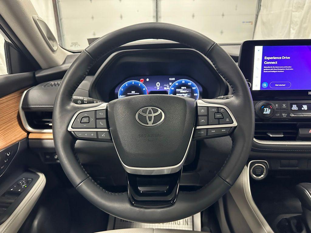 used 2025 Toyota Grand Highlander car, priced at $47,495