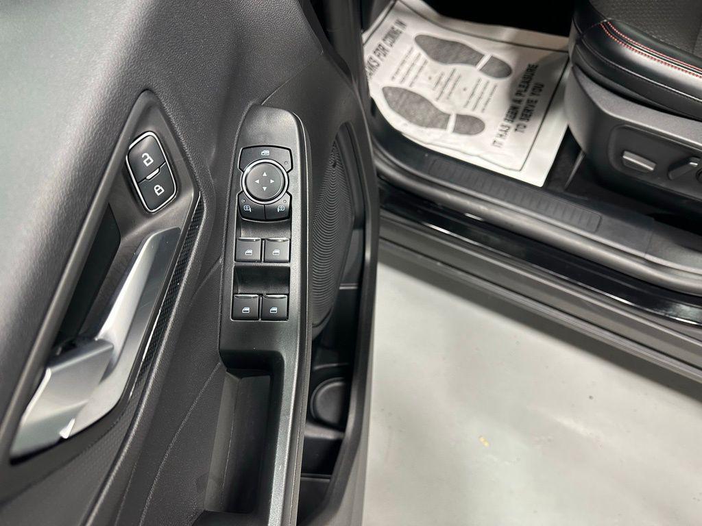 used 2025 Ford Escape car, priced at $25,495