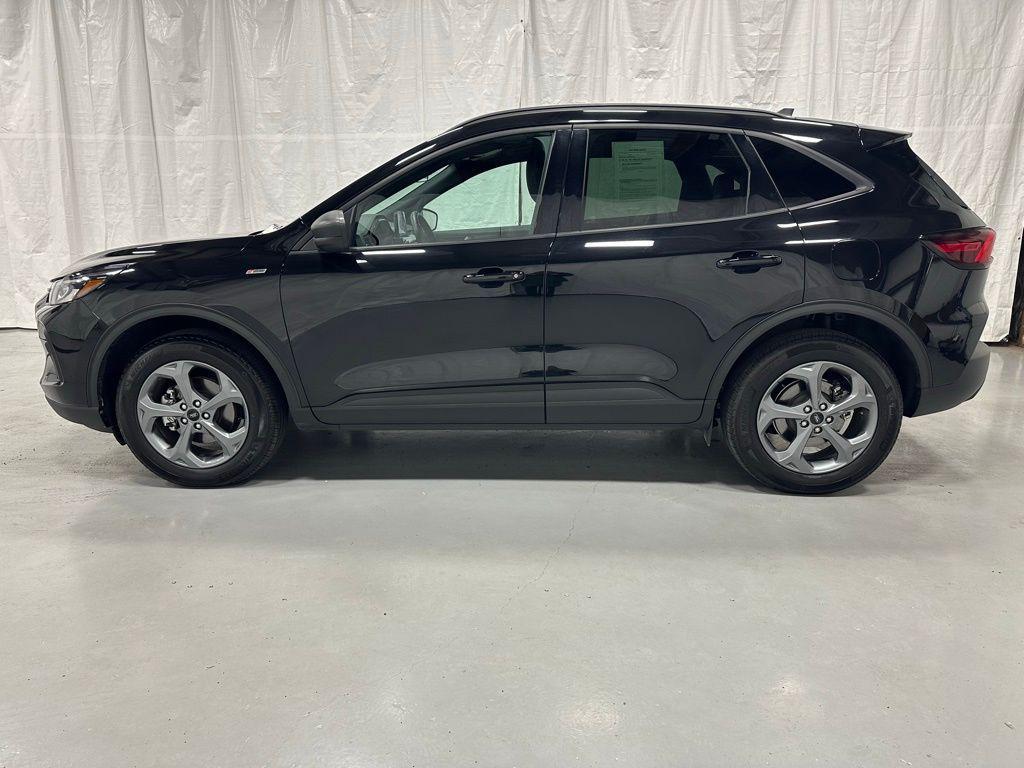 used 2025 Ford Escape car, priced at $25,495