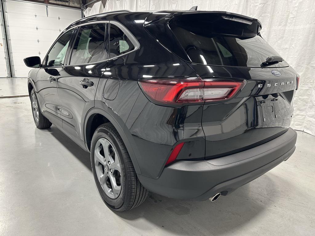used 2025 Ford Escape car, priced at $25,495