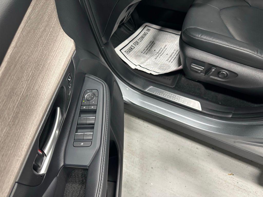 used 2025 Toyota Grand Highlander car, priced at $48,795