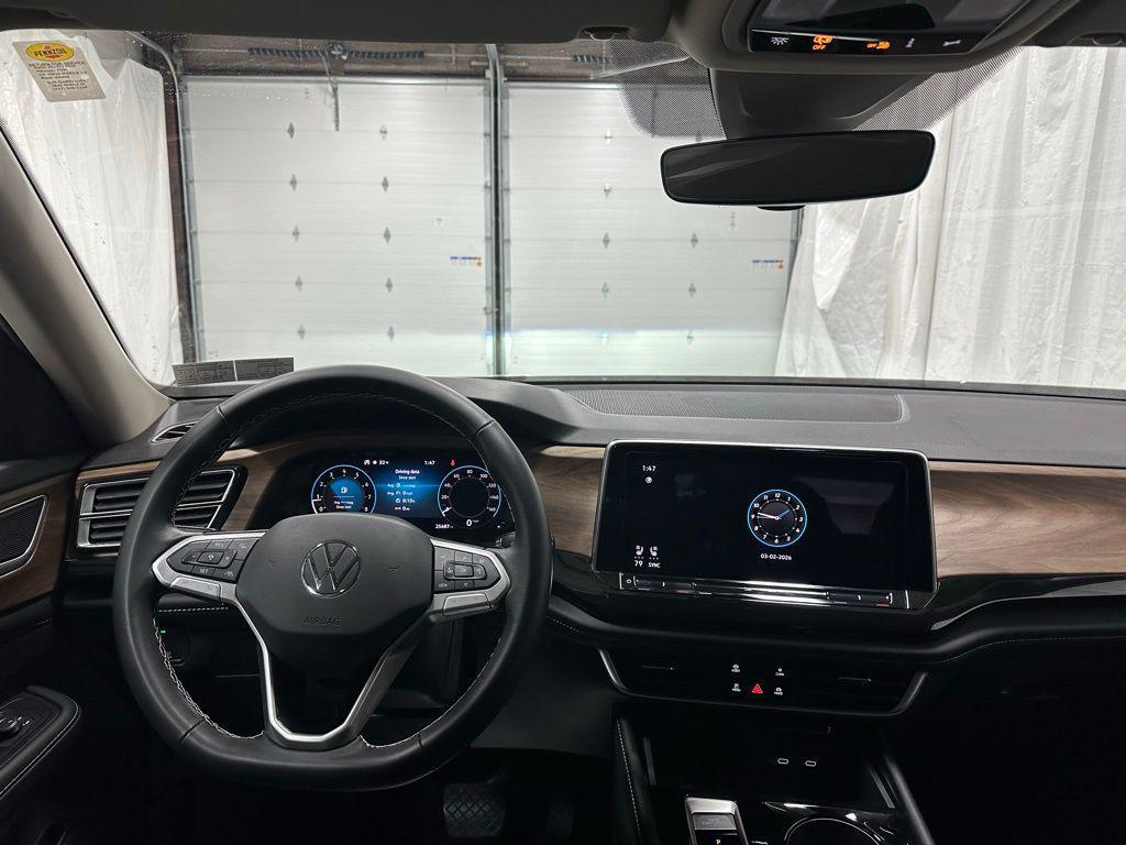 used 2025 Volkswagen Atlas car