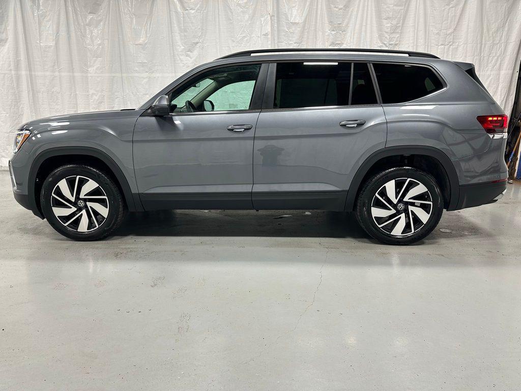 used 2025 Volkswagen Atlas car