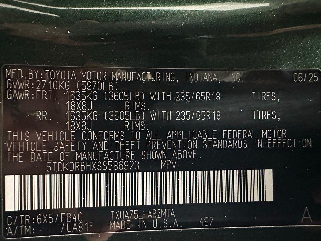 used 2025 Toyota Highlander car, priced at $40,995