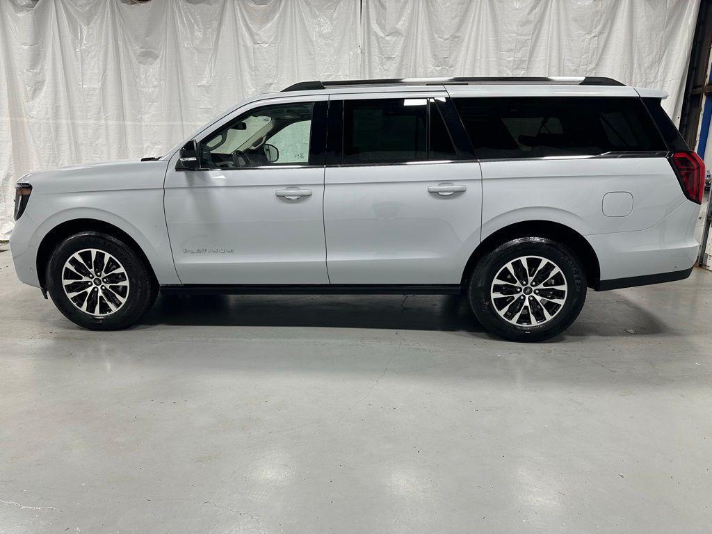 used 2025 Ford Expedition Max car