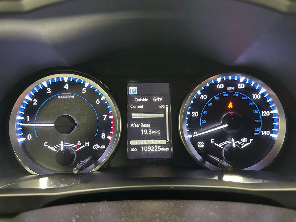 used 2018 Toyota Highlander car