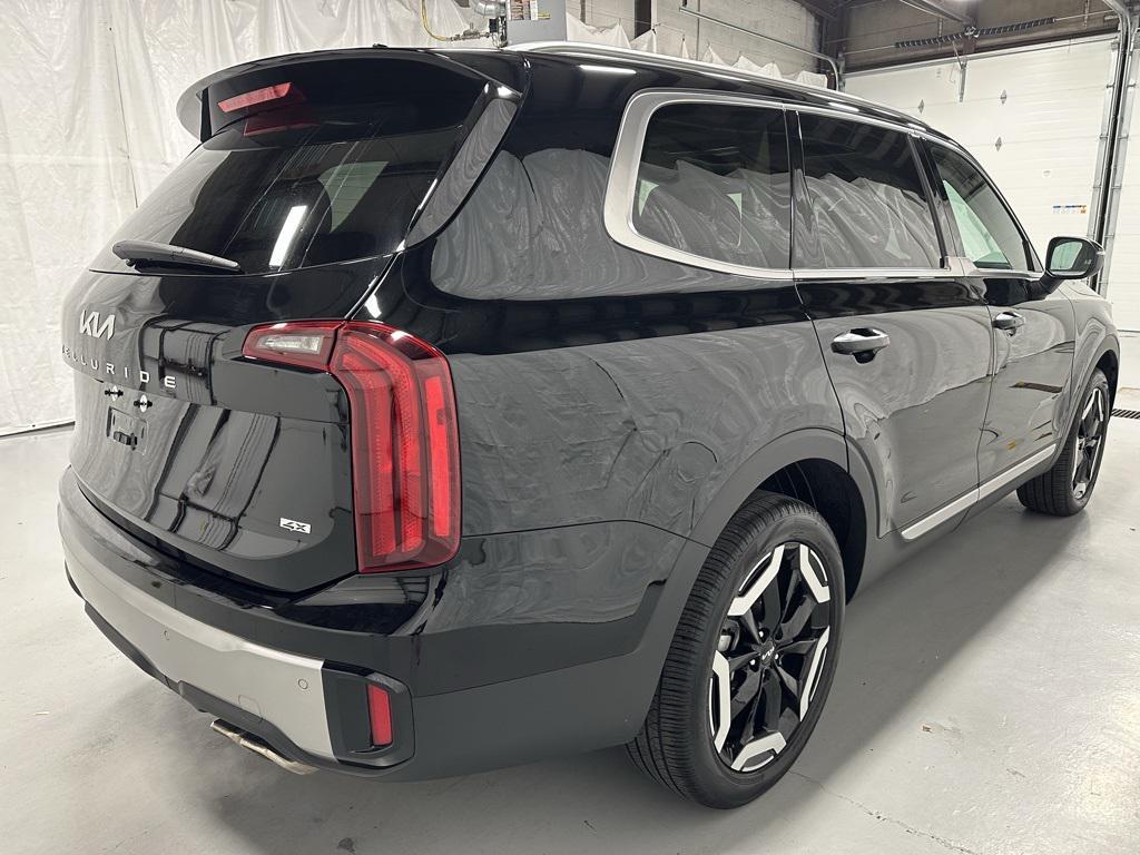 used 2025 Kia Telluride car, priced at $33,495
