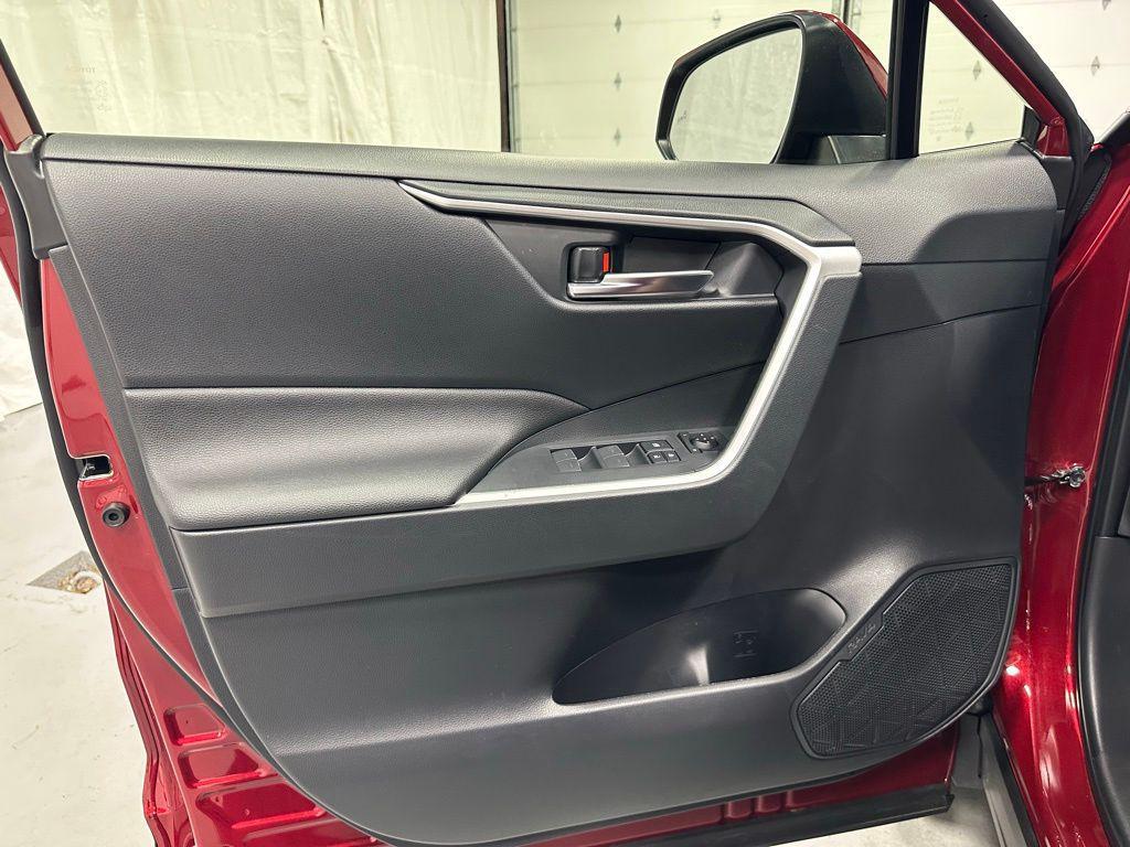 used 2025 Toyota RAV4 Hybrid car, priced at $35,995
