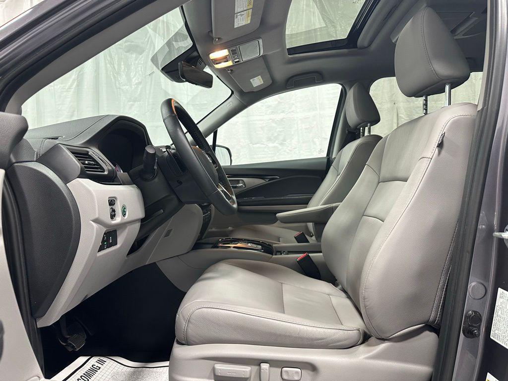used 2022 Honda Pilot car