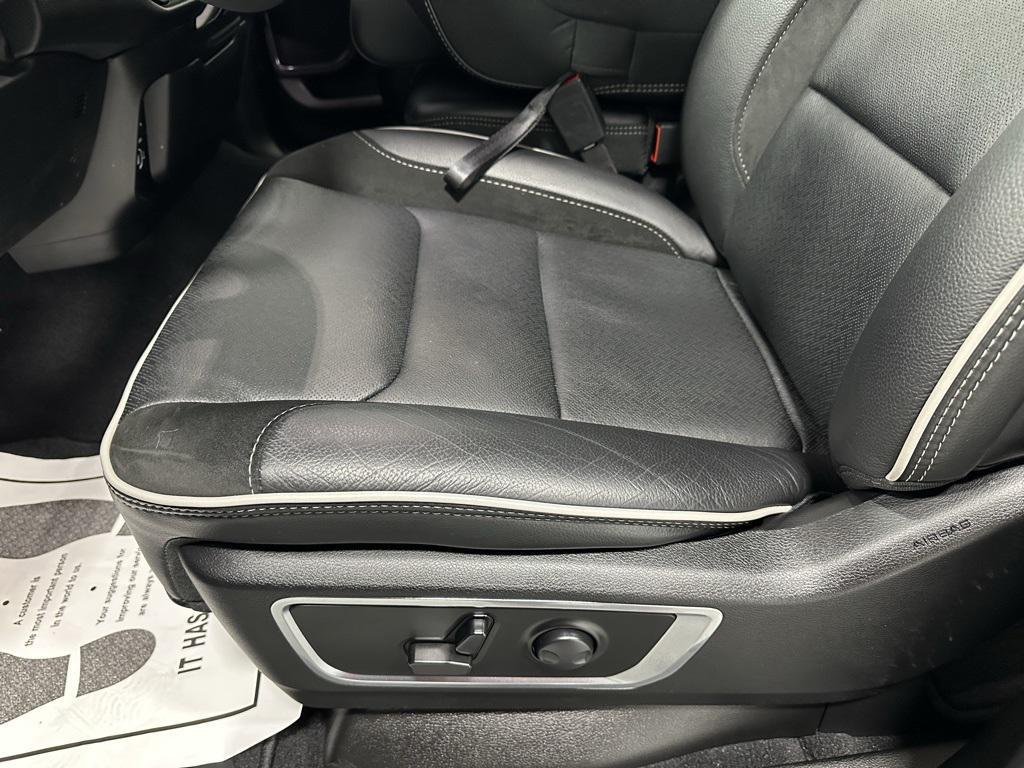 used 2025 Ram 1500 car, priced at $41,995