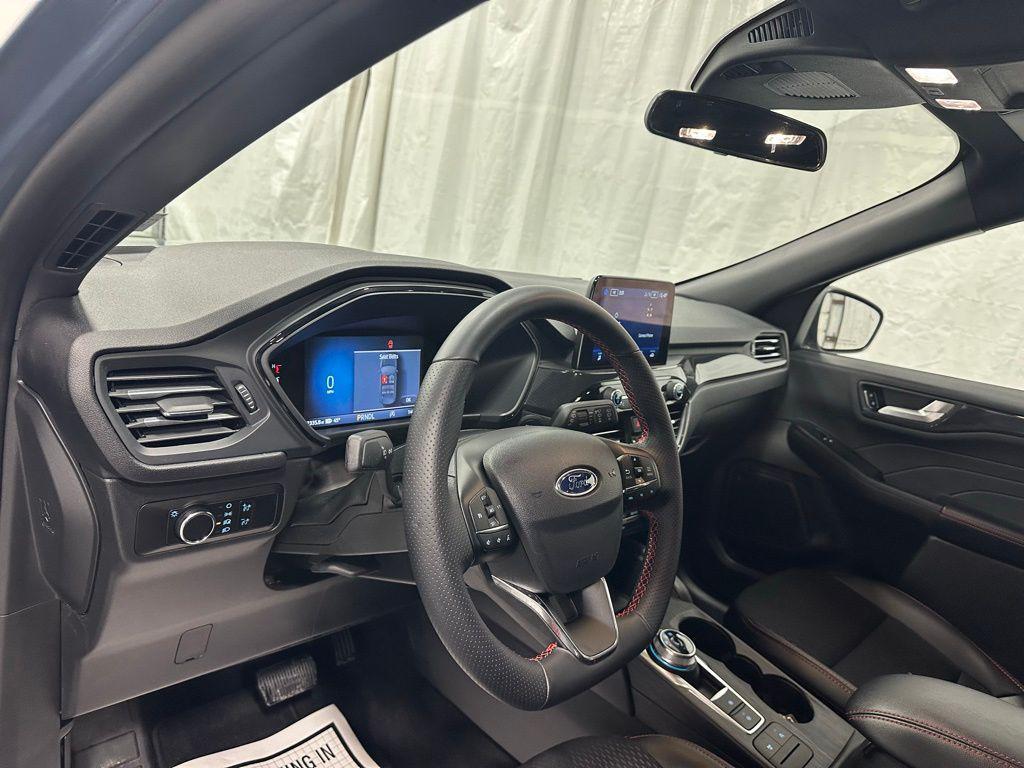 used 2025 Ford Escape car