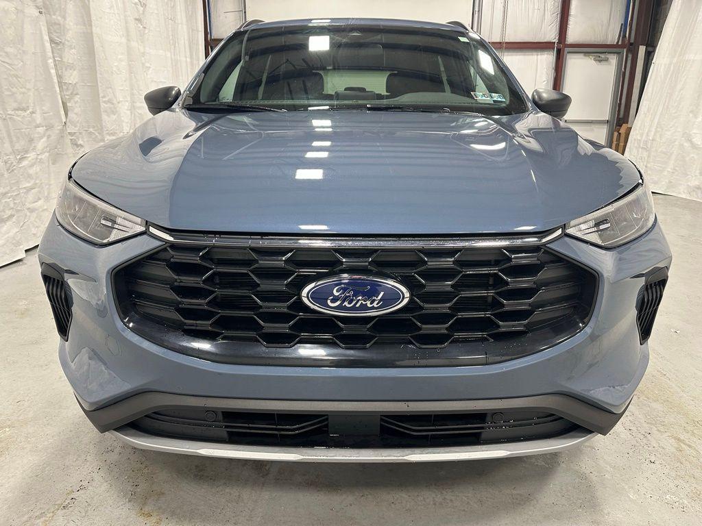 used 2025 Ford Escape car