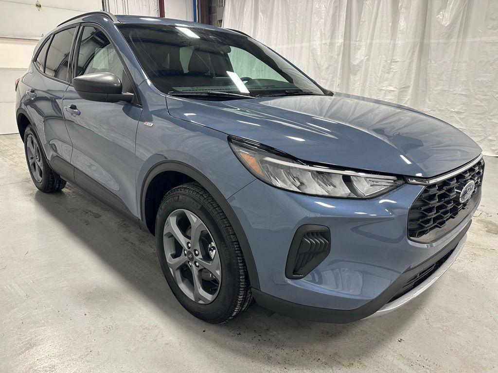 used 2025 Ford Escape car