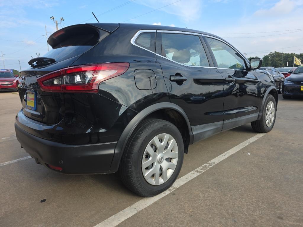 used 2020 Nissan Rogue Sport car, priced at $14,975