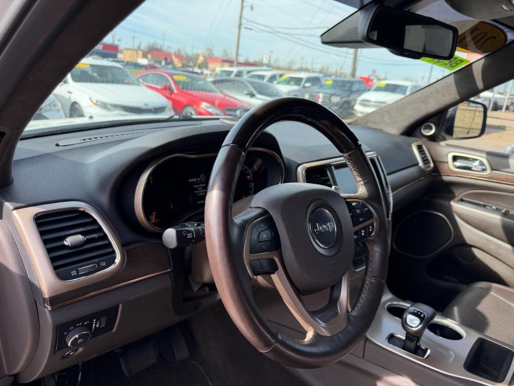 used 2014 Jeep Grand Cherokee car, priced at $15,495