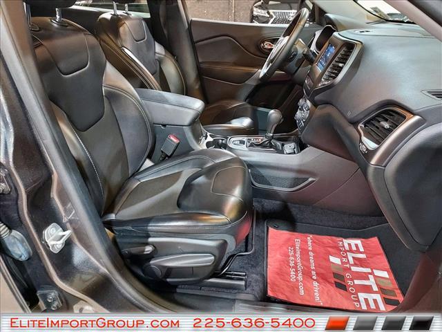 used 2019 Jeep Cherokee car, priced at $15,887