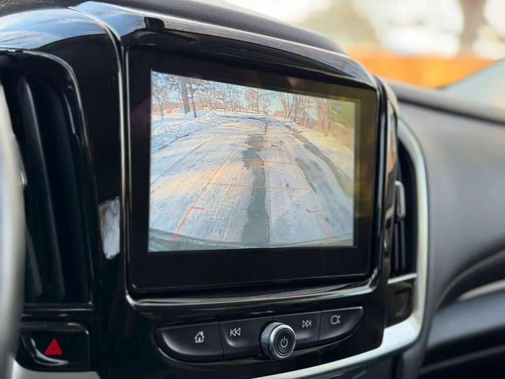 used 2019 Chevrolet Traverse car, priced at $18,495