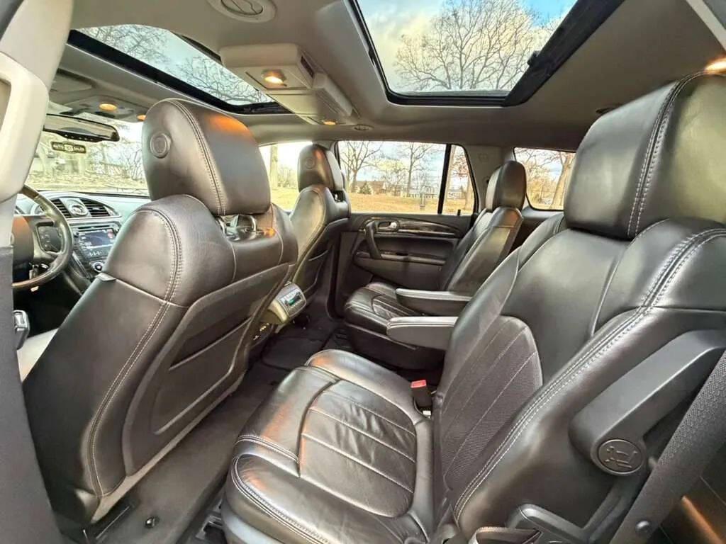 used 2013 Buick Enclave car, priced at $10,995