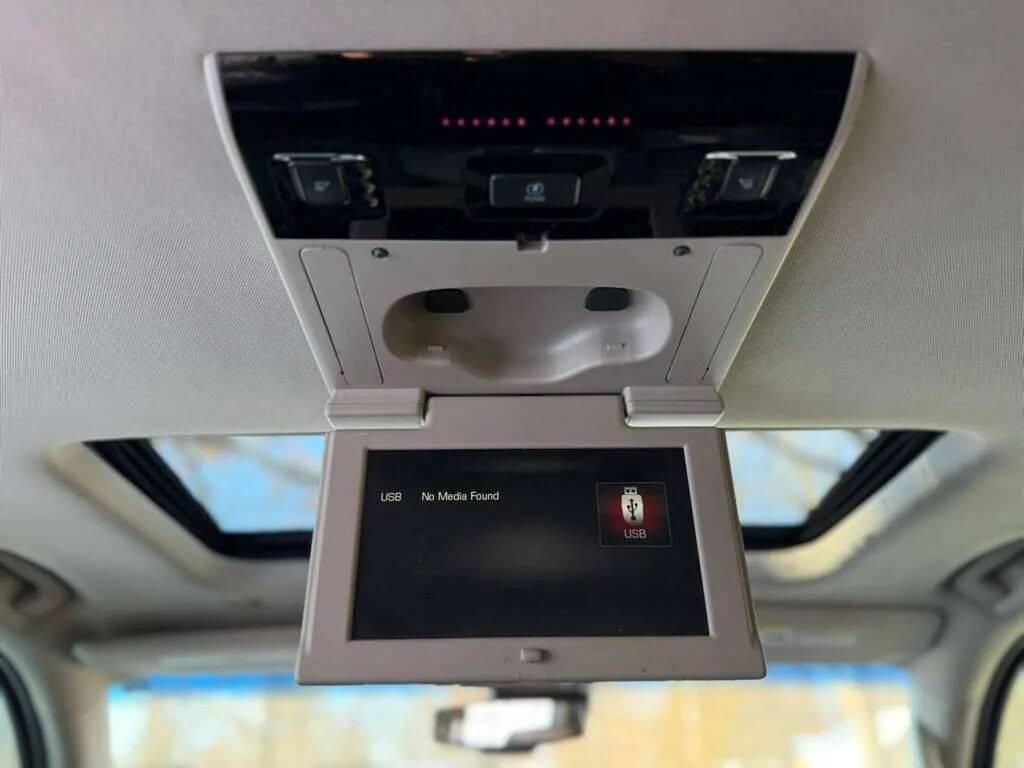 used 2016 GMC Yukon car, priced at $21,495