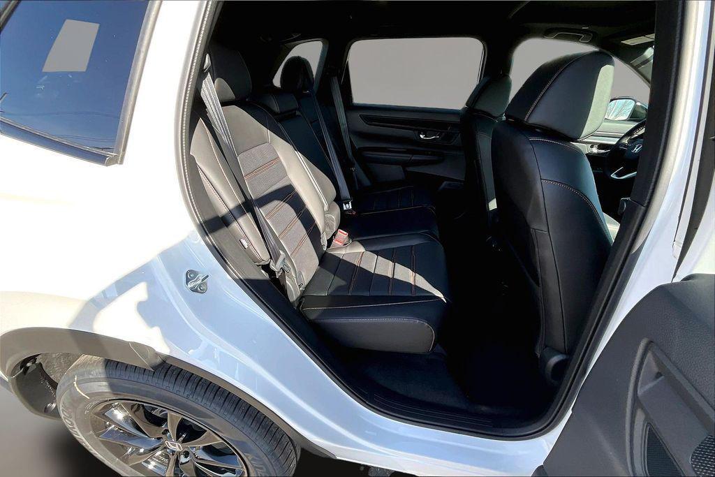 new 2026 Honda CR-V Hybrid car, priced at $42,130