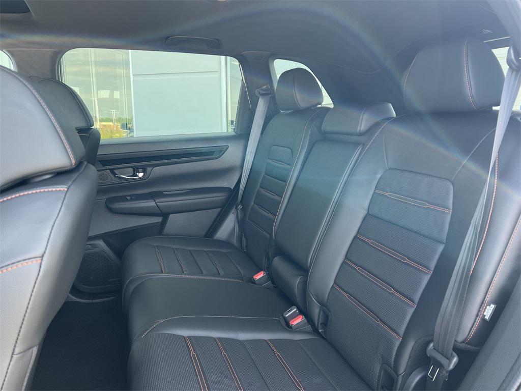 new 2026 Honda CR-V Hybrid car, priced at $41,675