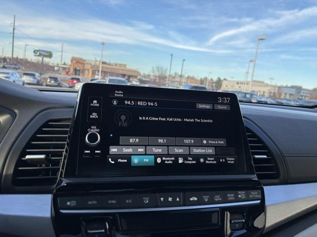 used 2026 Honda Odyssey car, priced at $42,295