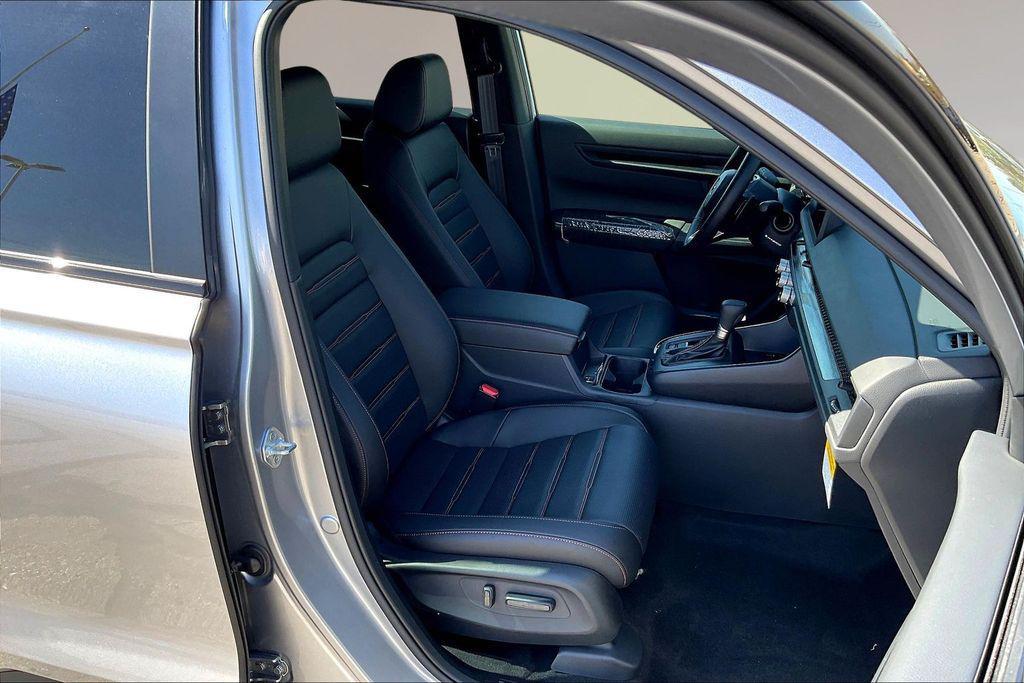 new 2026 Honda CR-V Hybrid car, priced at $41,924