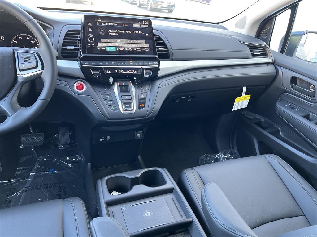 new 2026 Honda Odyssey car, priced at $45,320
