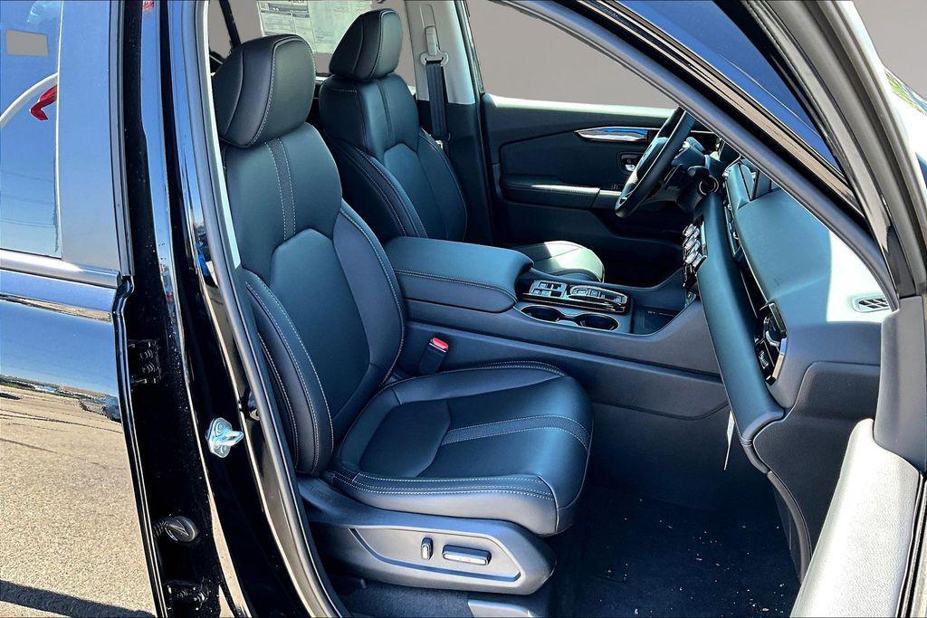 new 2026 Honda Pilot car, priced at $48,090