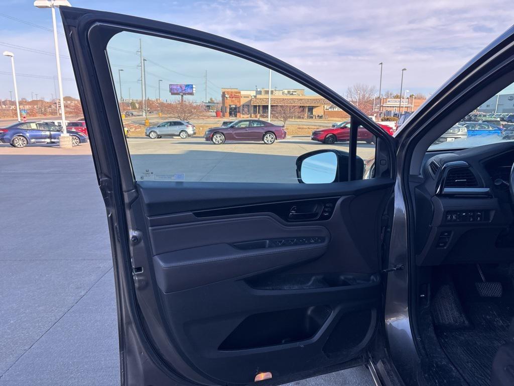 used 2018 Honda Odyssey car, priced at $25,771