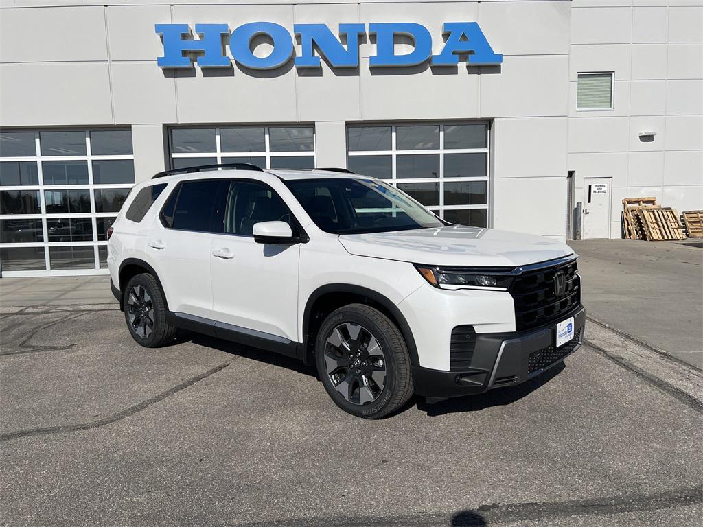 new 2026 Honda Pilot car, priced at $55,445